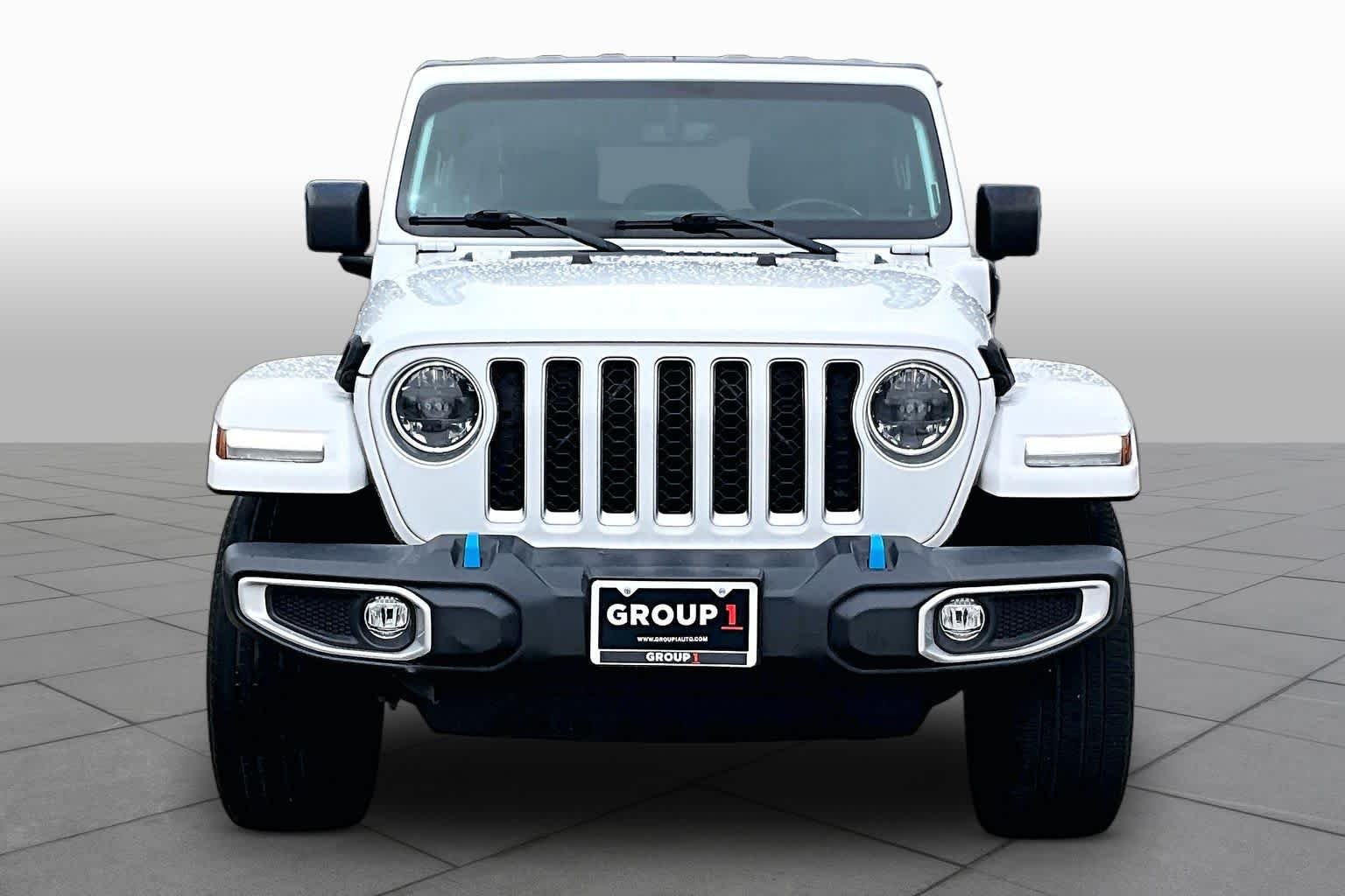 Used 2023 Bright White Clearcoat Jeep Sahara image 4