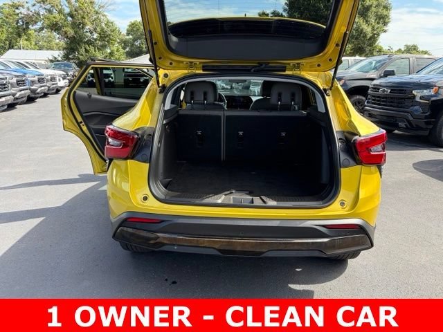 Certified Used 2025 Nitro Yellow Metallic Chevrolet ACTIV image 16