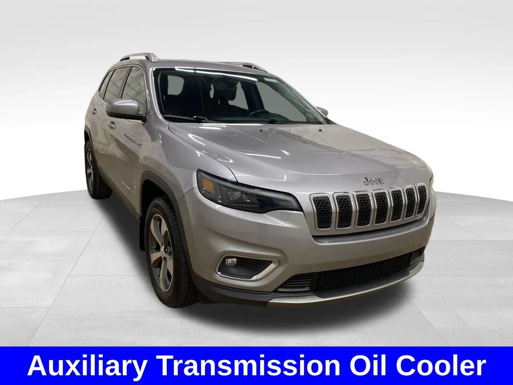 Used 2020 Silver Jeep Limited image 6