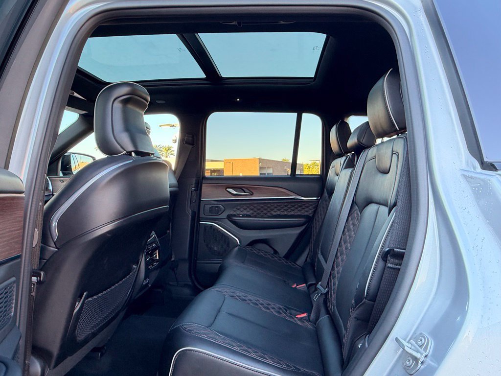 Certified Used 2025 Silver Jeep Summit image 18