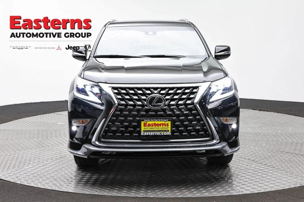 Used 2022 Black Lexus 460 image 2