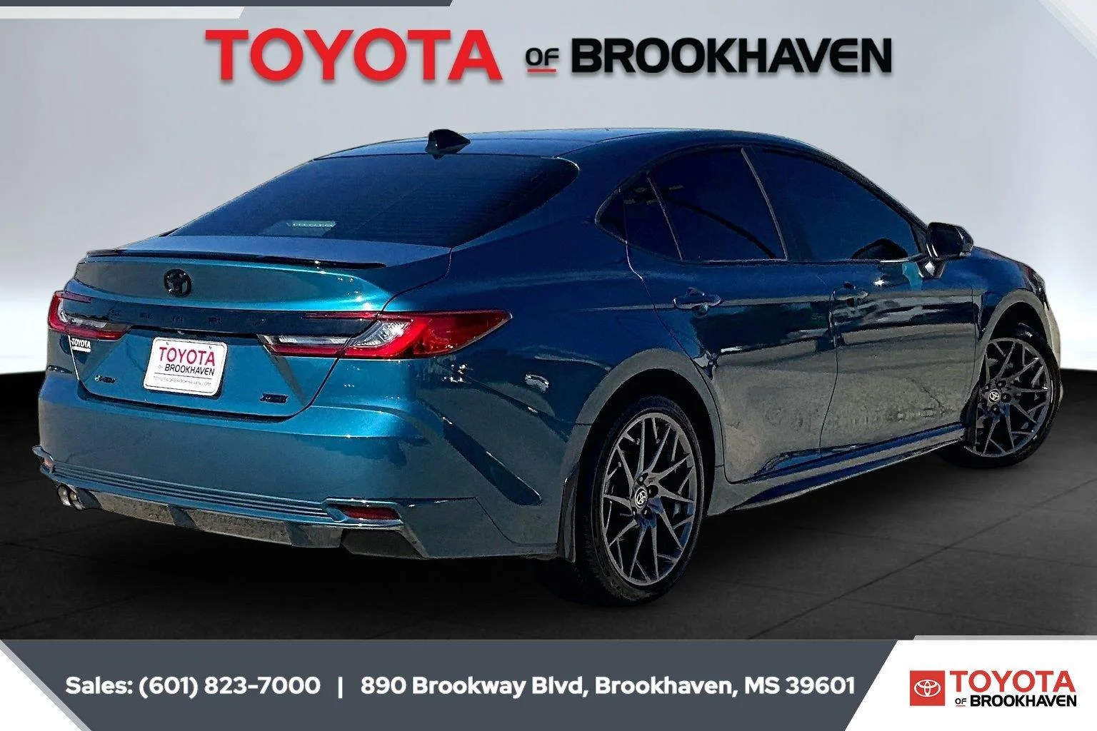 Used 2026 Ocean Gem Toyota XSE image 11