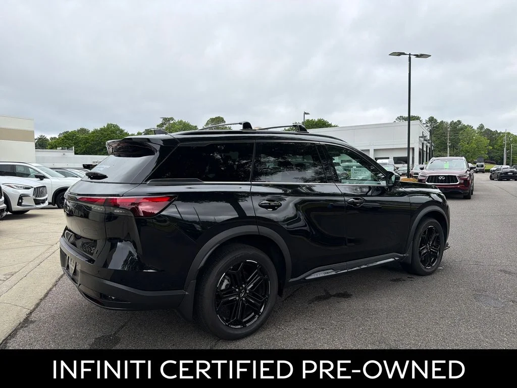 Certified Used 2026 Mineral Black INFINITI SPORT image 11