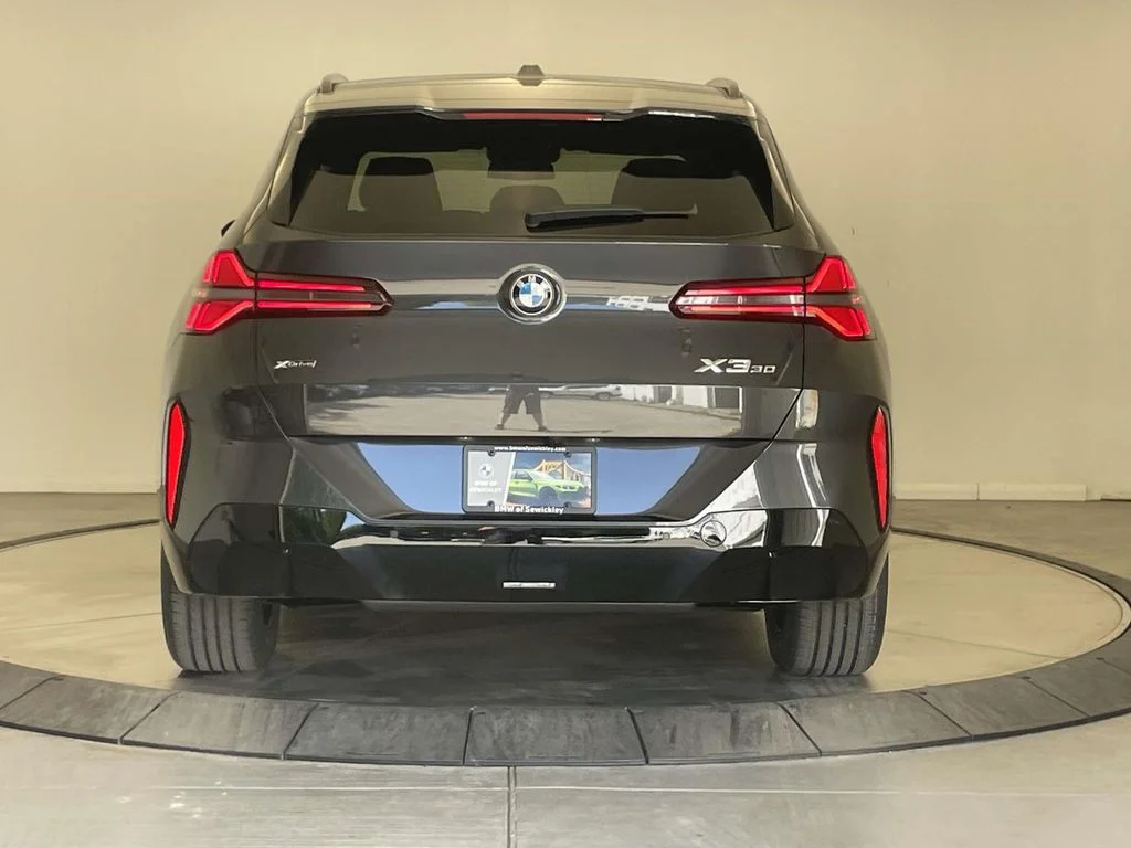 New 2026 Gray BMW 30 xDrive image 4