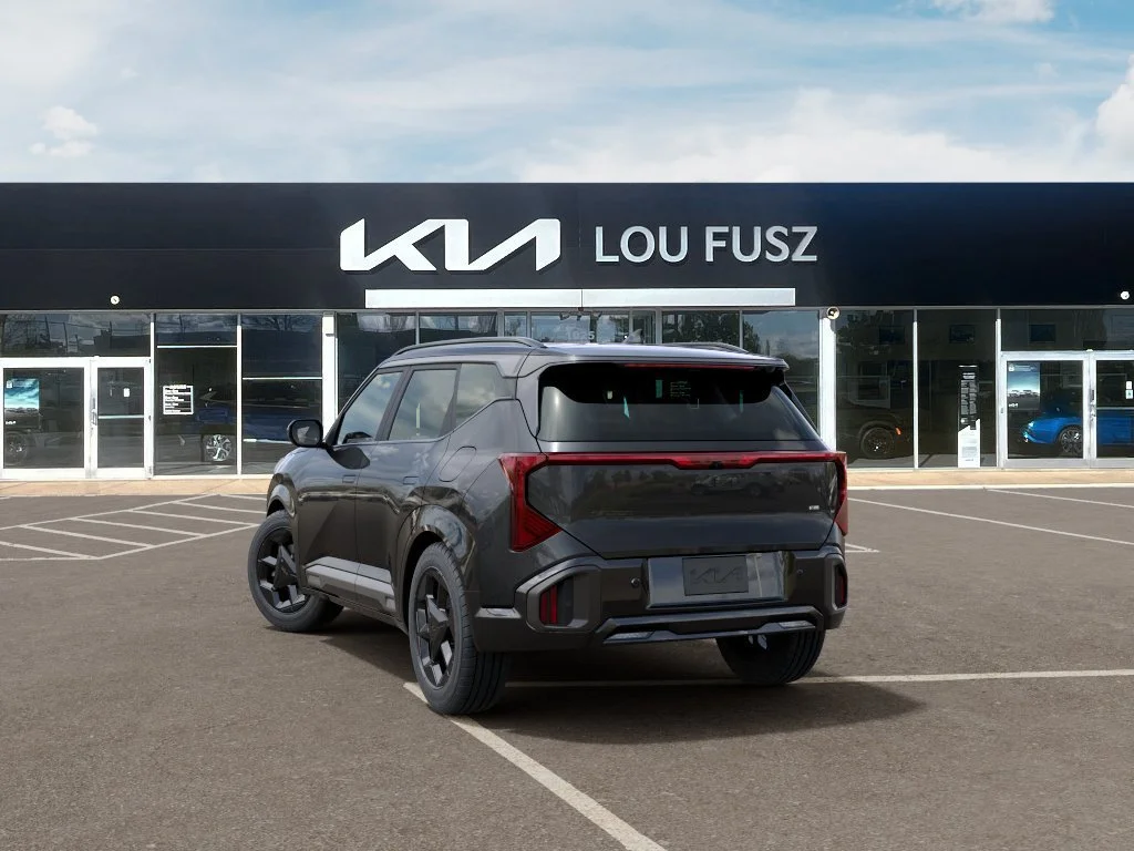 New 2027 Interstellar Gray Kia X-Line S image 4