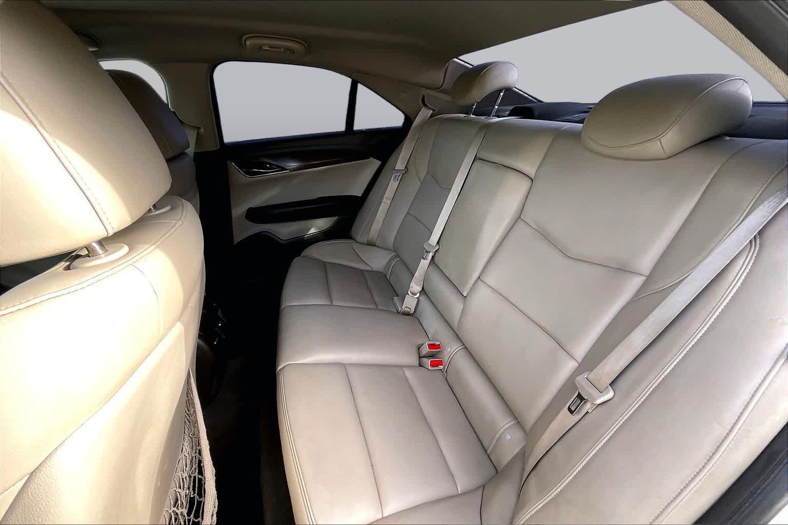 Used 2016 Crystal White Tricoat Cadillac Standard RWD image 21
