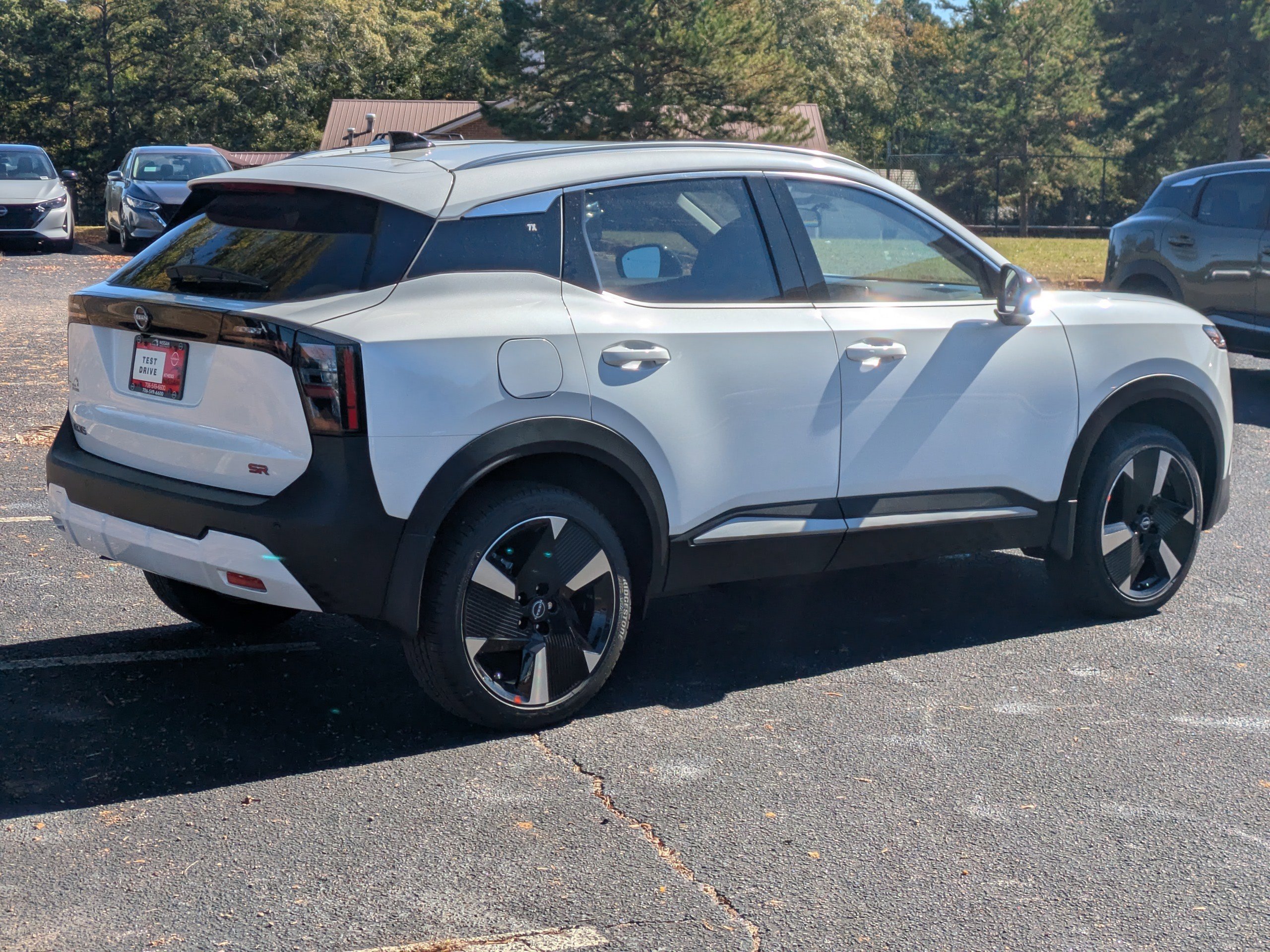 New 2026 White Nissan SR image 2