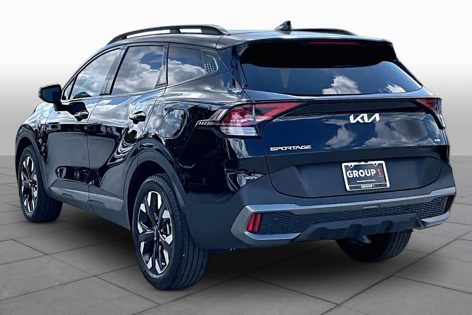 Used 2023 Ebony Black Kia X-Line image 12