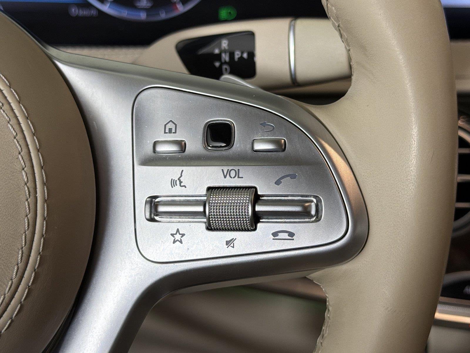 Used 2020 White Mercedes-Benz S 560 image 27