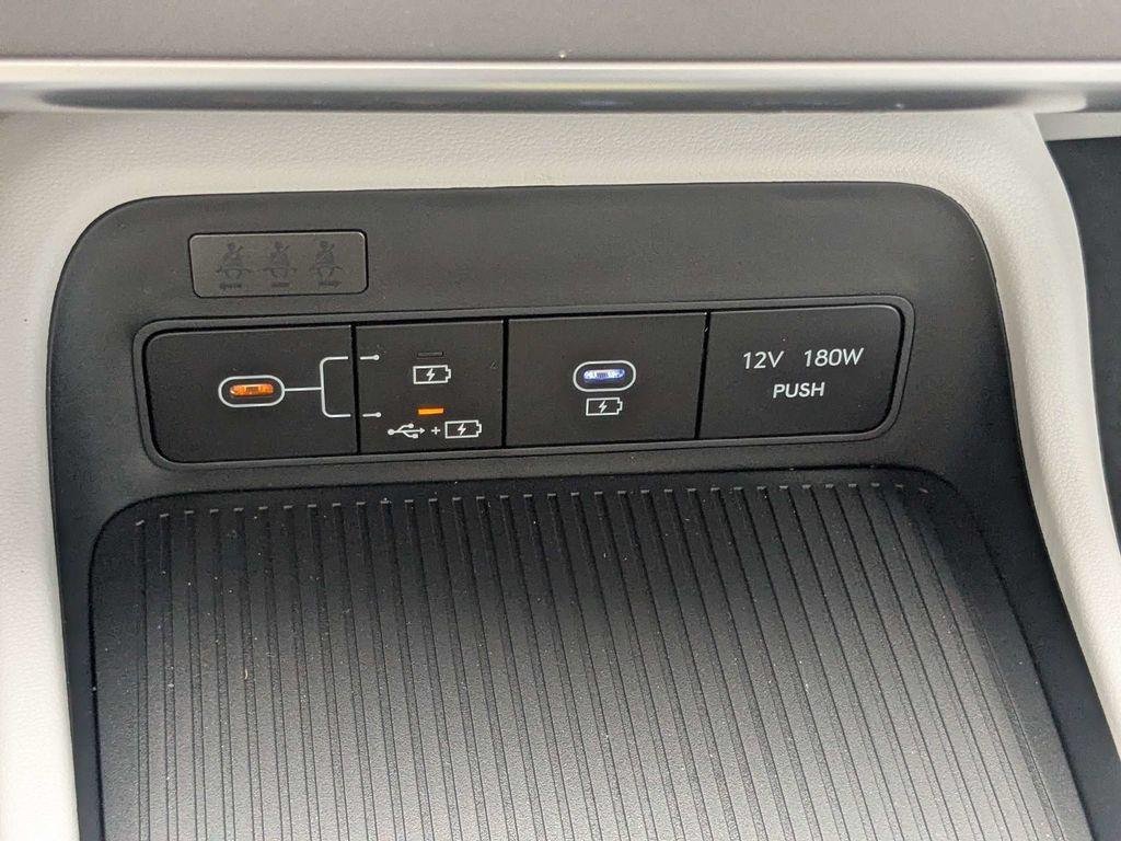 New 2027 Orange Hyundai SE FWD image 22