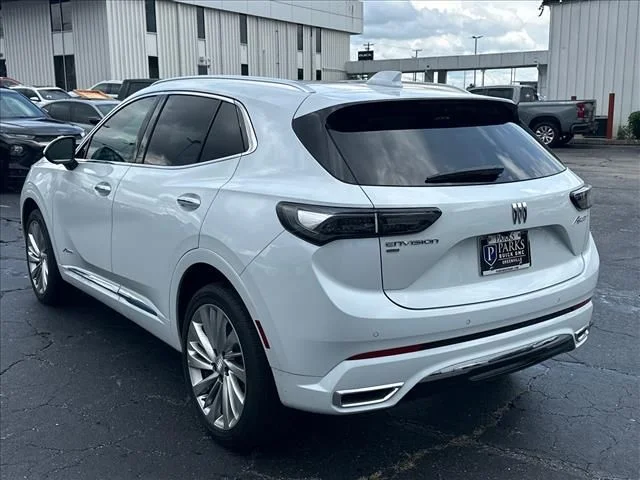 Used 2026 White Buick Avenir image 8