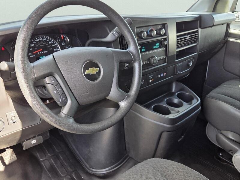 Used 2025 Summit White CHEVROLET RWD 2500 135" image 12