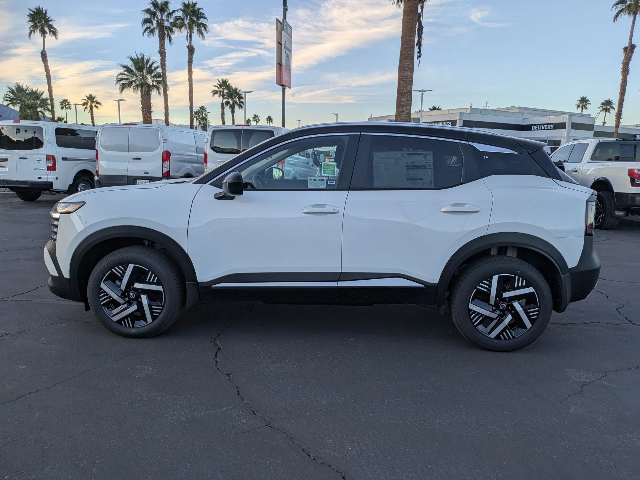 New 2026 Aspen White Tricoat/Super Black Nissan SV image 3