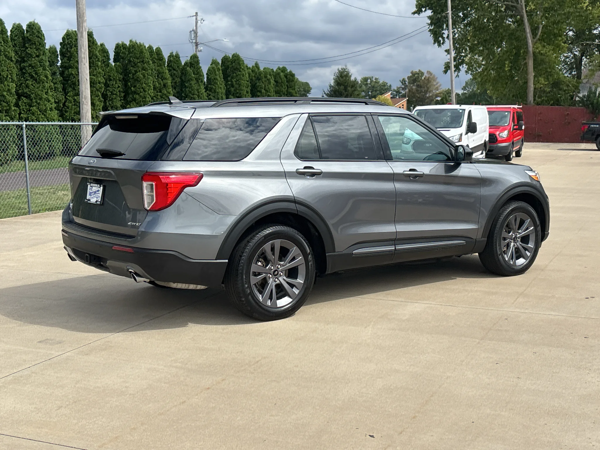 Used 2024 Carbonized Gray Metallic Ford XLT image 4