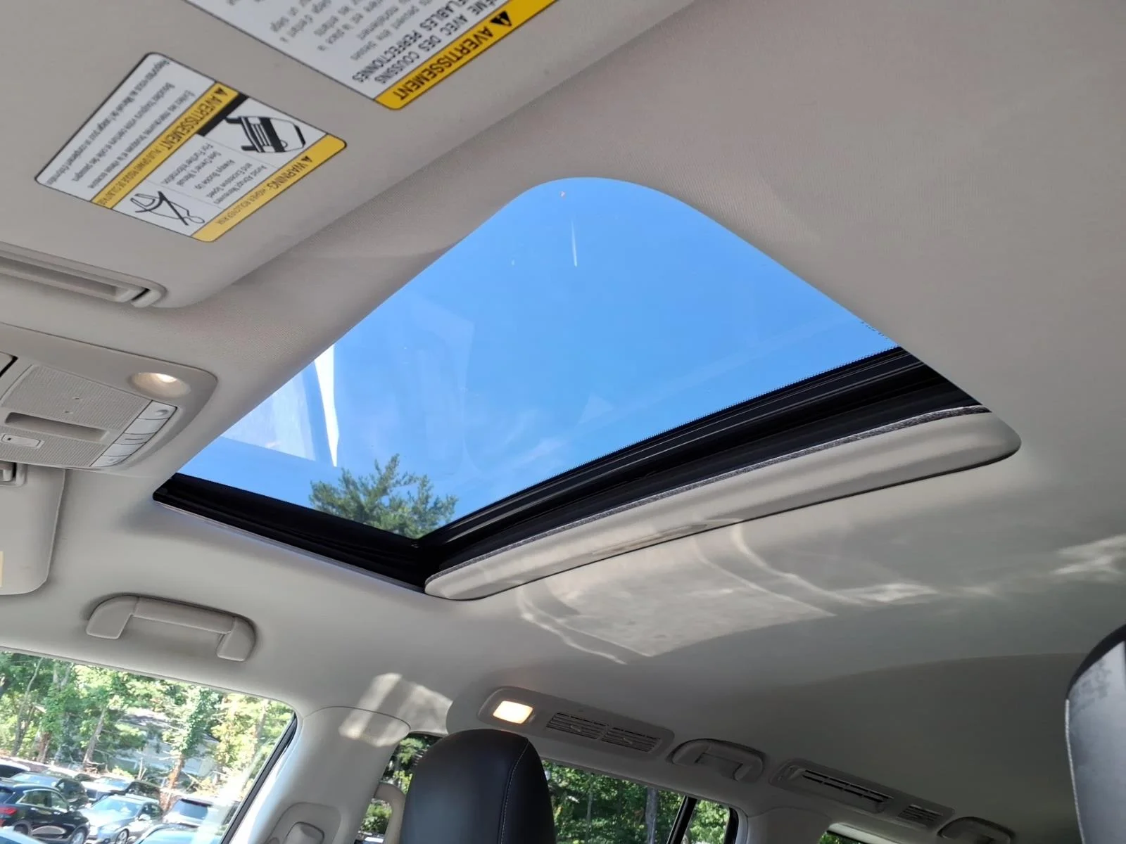 Used 2020 Black INFINITI LUXE image 23