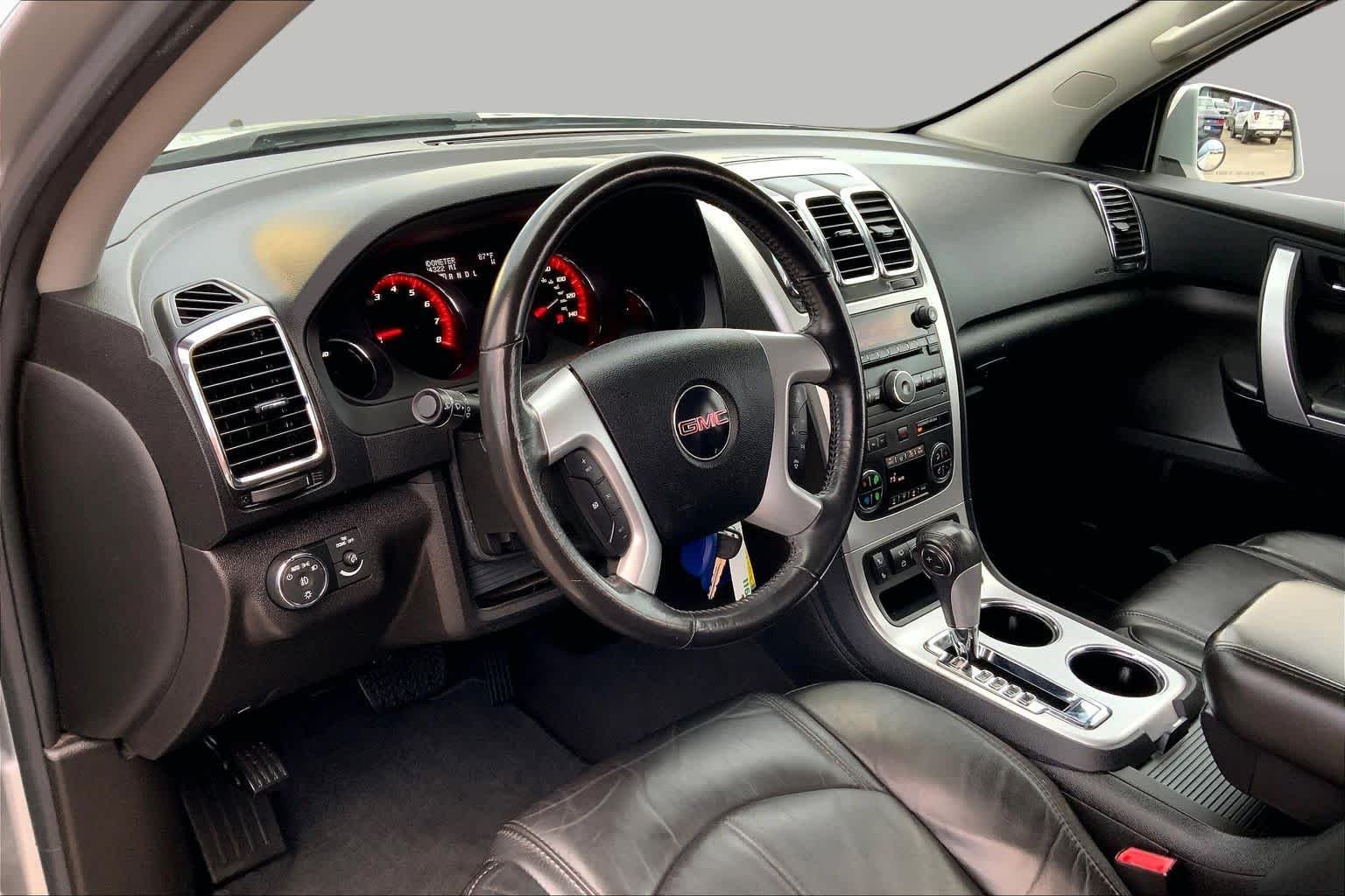 Used 2010 Quicksilver Metallic GMC SLT1 image 17