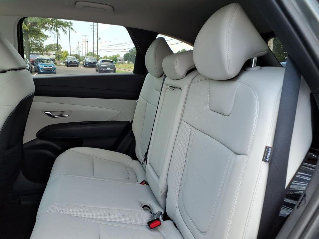 New 2026 Gray Hyundai SEL Convenience image 10