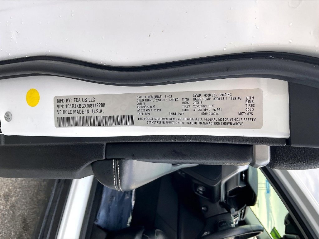 Used 2021 Bright White Clearcoat Jeep Limited image 34