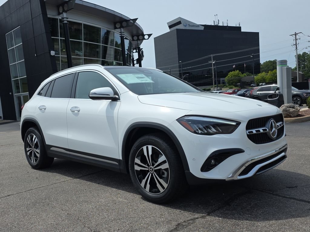 New 2026 Polar White Mercedes-Benz GLA 250 image 7