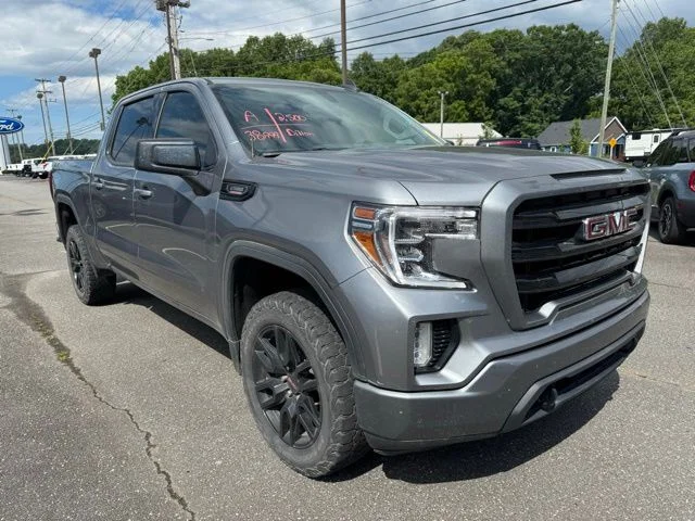Used 2021 Gray GMC Elevation image 3