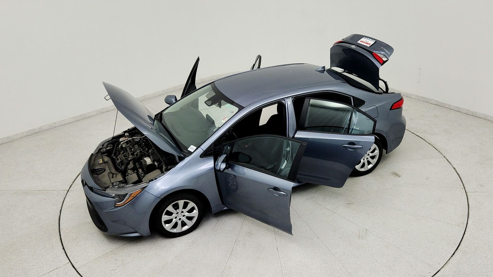 Used 2024  Toyota LE image 22