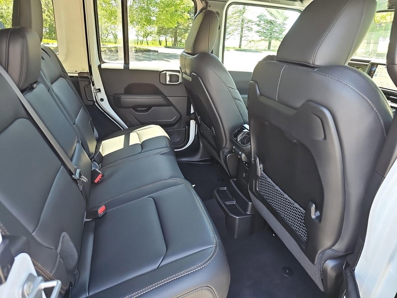 New 2026 Bright White Clearcoat Jeep Sahara image 14