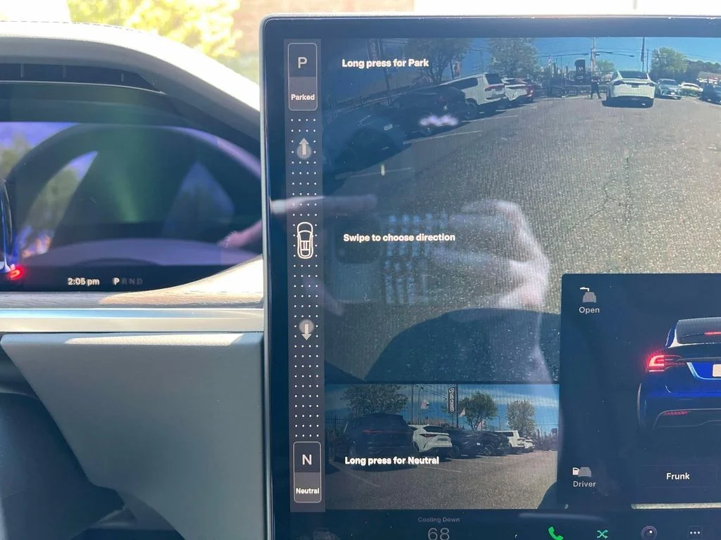 Used 2023 Blue Tesla Standard Range image 29