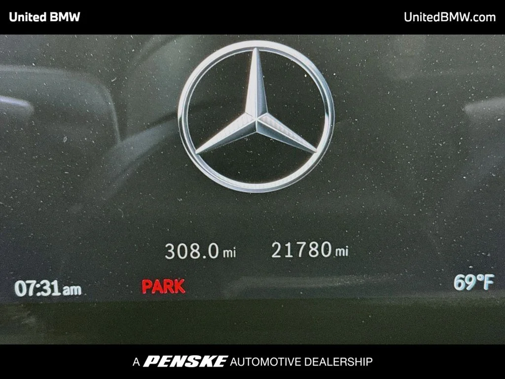 Used 2025 Obsidian Black Metallic Mercedes-Benz GLE 450 image 14