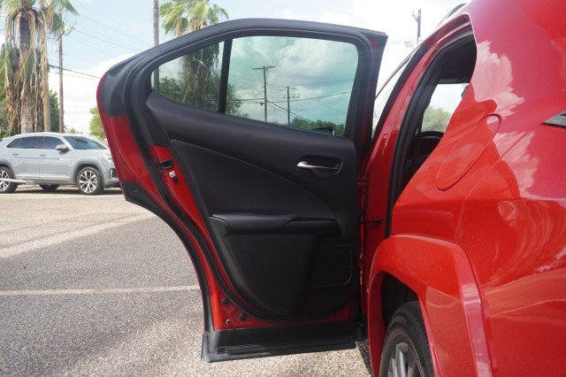 Used 2024  Lexus UX 250h F SPORT Handling image 22