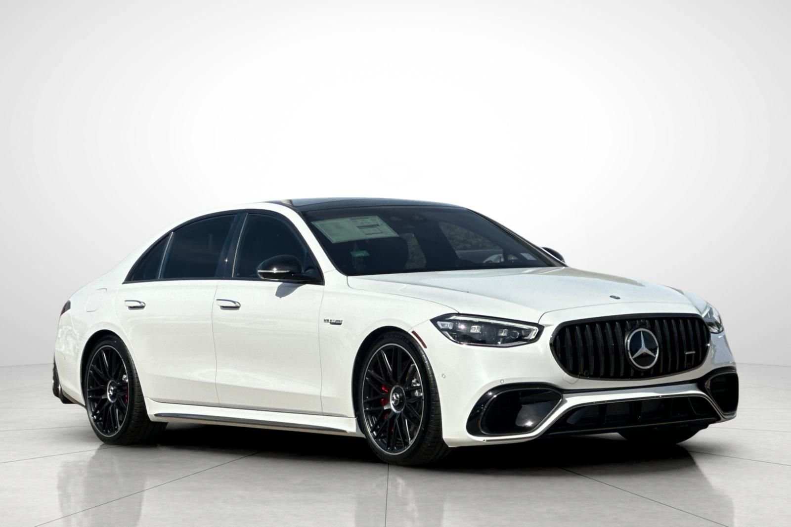 New 2026 MANUFAKTUR Moonlight White Metallic Mercedes-Benz S 63 E AMG® image 31