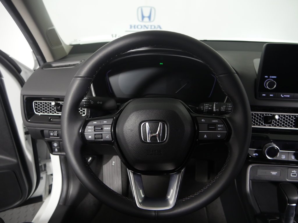Certified Used 2024 Platinum White Pearl Honda EX-L image 13