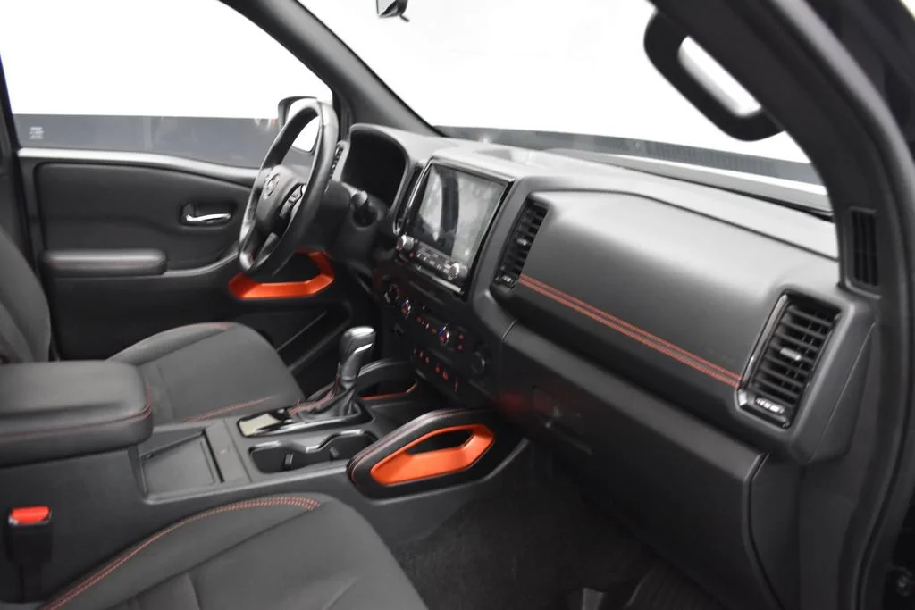 Used 2023 Black Nissan PRO-4X image 26