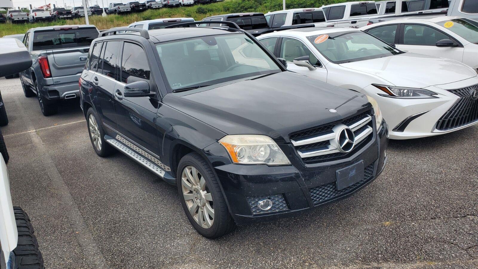 Used 2010 Black Mercedes-Benz GLK 350 image 2