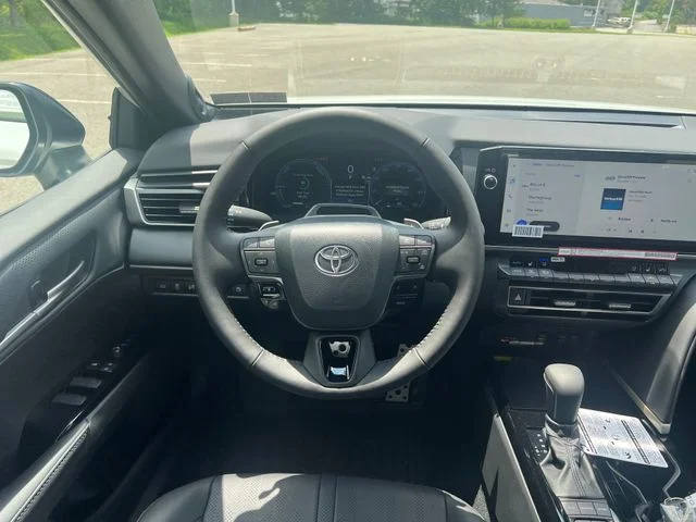 New 2026 Wind Chill Pearl w/Midnight Black Metallic Roof Toyota XSE image 13