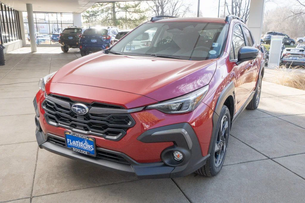 New 2026 LITHIUM RED PEARL Subaru Limited image 3