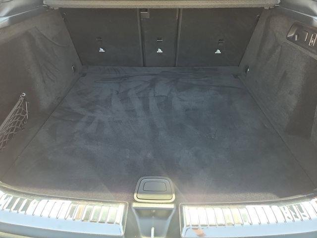 Used 2023 Silver Mercedes-Benz 4MATIC® image 27