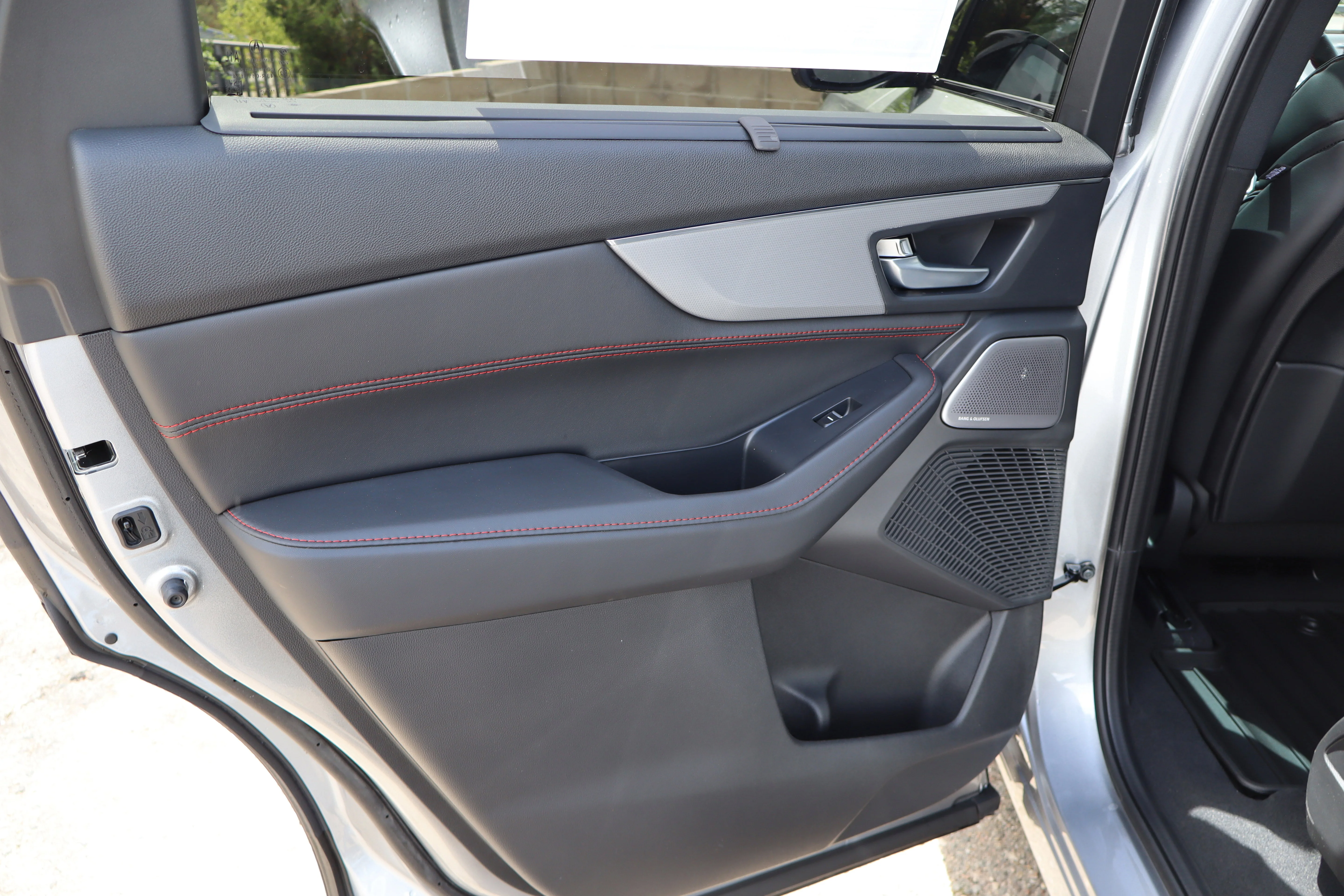 New 2026 Solar Silver Metallic Acura w/A-Spec Package image 28