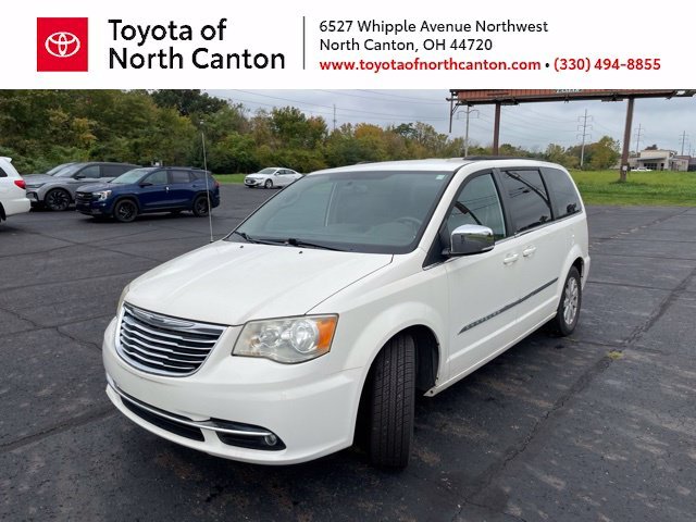 2012 Chrysler Town & Country Touring-L