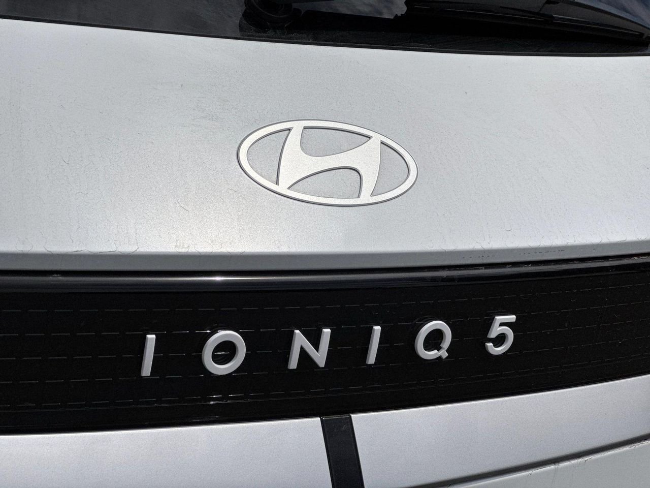 New 2026 White Hyundai SEL image 25