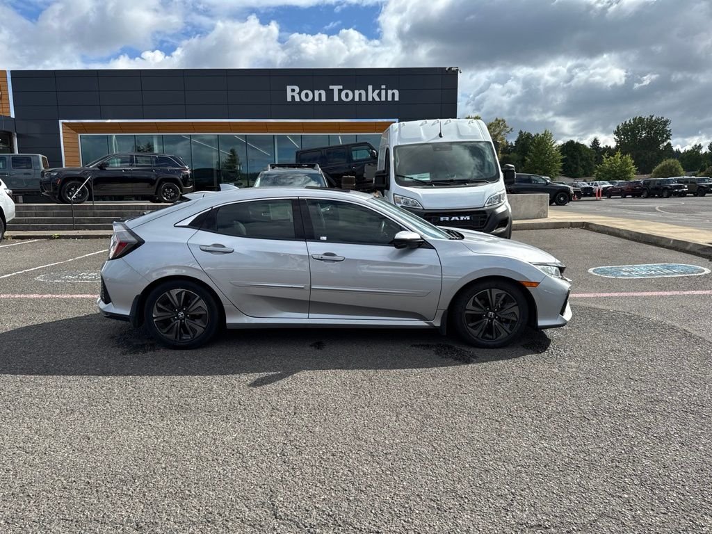 Used 2018 Lunar Silver Metallic Honda EX image 7