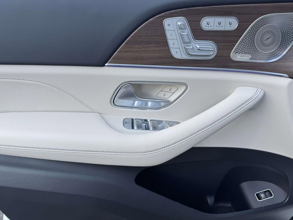 New 2026 Polar White Mercedes-Benz GLE 450 image 17