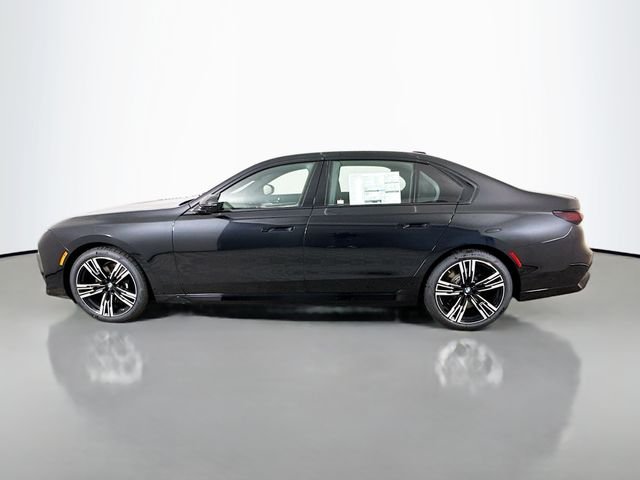 Used 2026 Black BMW 760i xDrive image 4