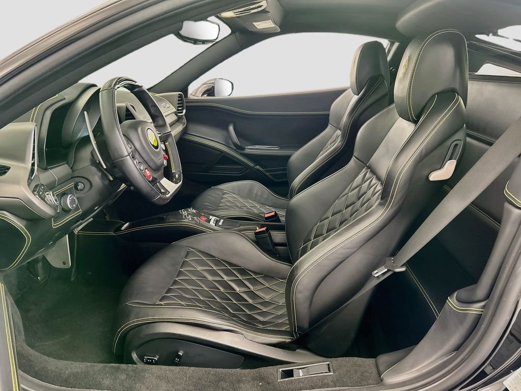 Used 2014 Nero Noctis Black Ferrari Base image 17