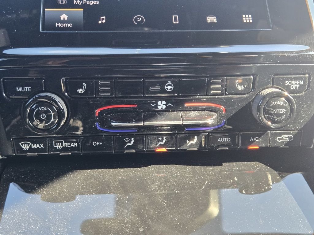 2023 Jeep Grand Cherokee Altitude - Photo 17