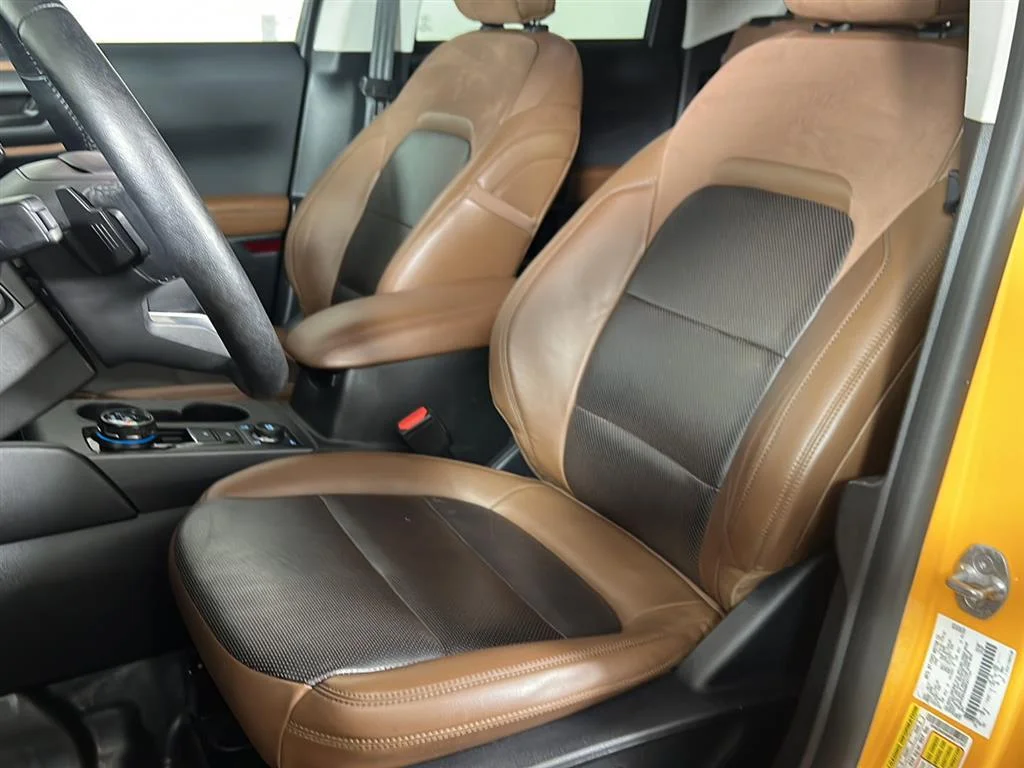 Used 2021 Orange Metallic Ford Badlands image 5