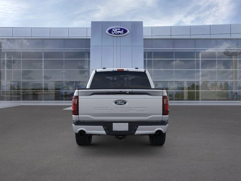 New 2026 Silver Metallic Ford XLT image 5