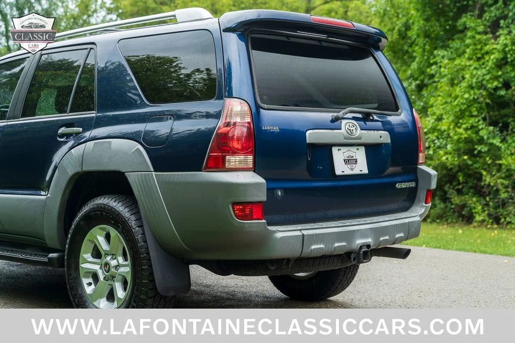 Used 2003  Toyota SR5 Sport image 30