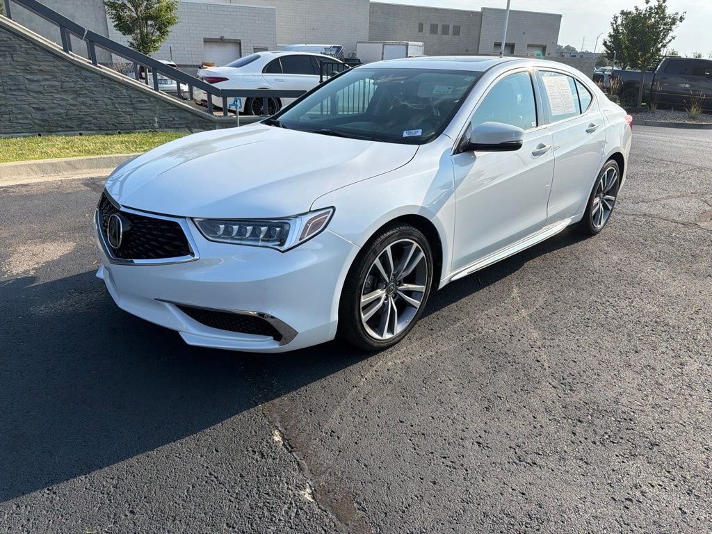 Used 2019 White Acura 3.5L Technology Pkg image 3