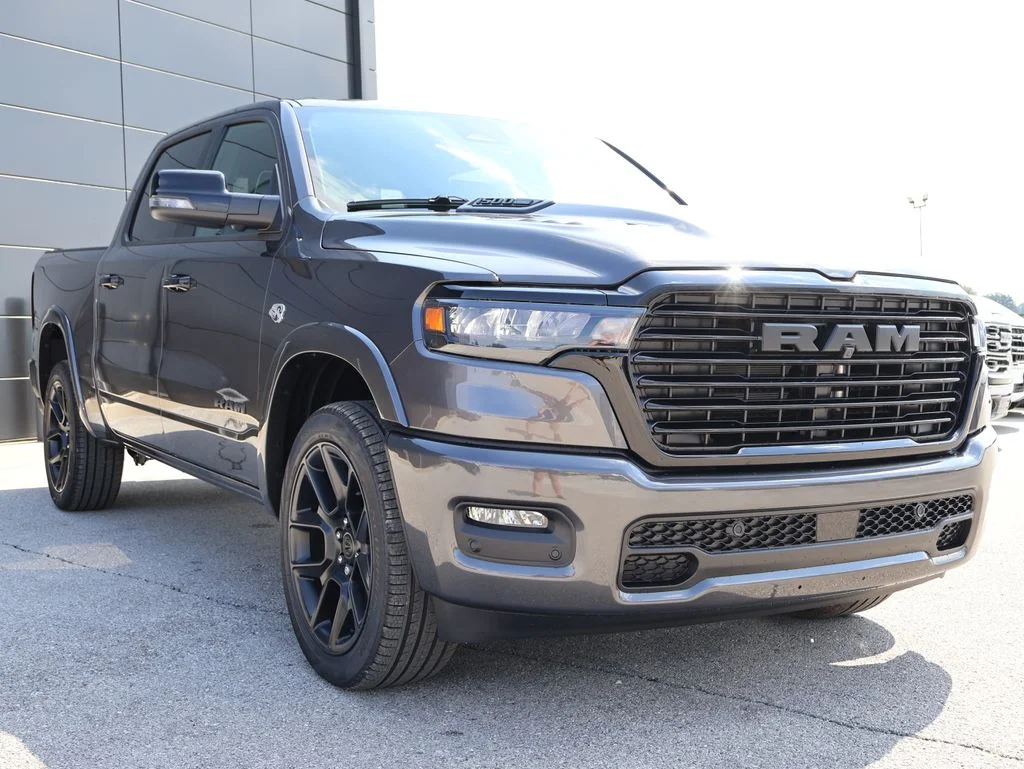 New 2026 Granite Crystal Metallic Clear-Coat Exterior Paint RAM Laramie image 6