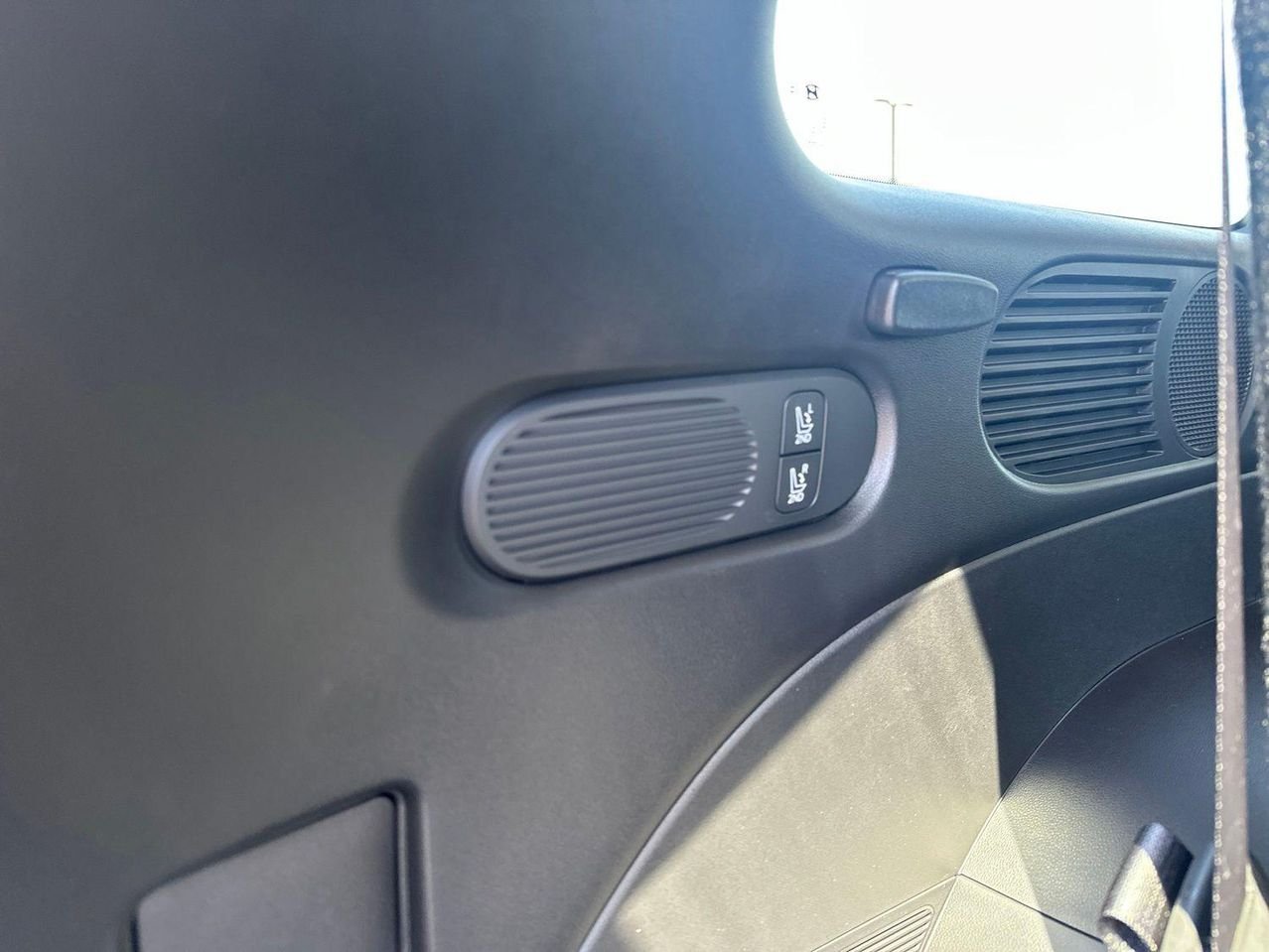 New 2026 Blue Hyundai SEL Premium 7P image 31